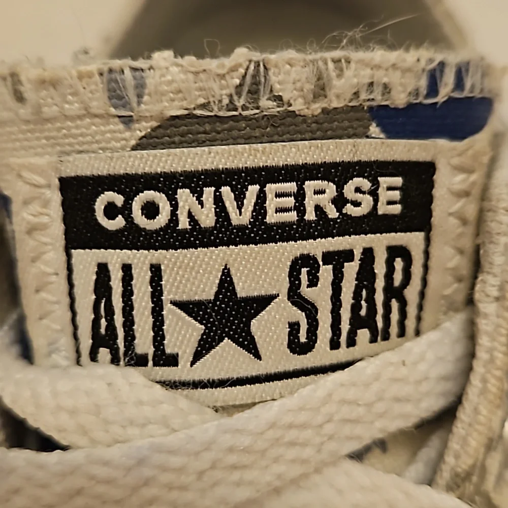 Converse All Stars Low Top Sneakers Blue/Gray Shark Bite Fish Novelty Sz 12